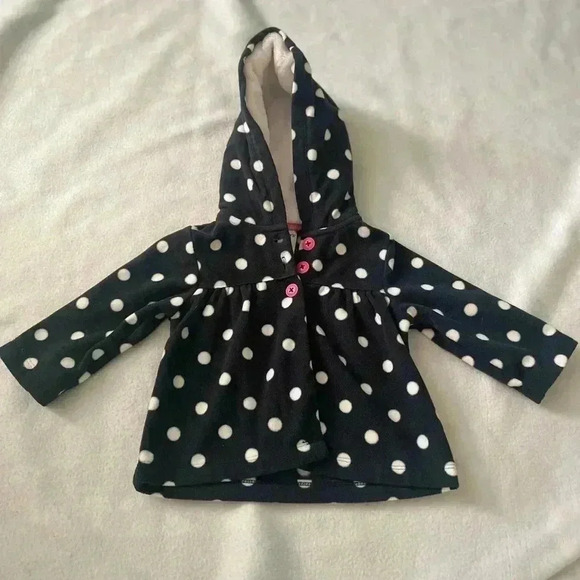 Carter’s Jacket - Picture 1 of 3